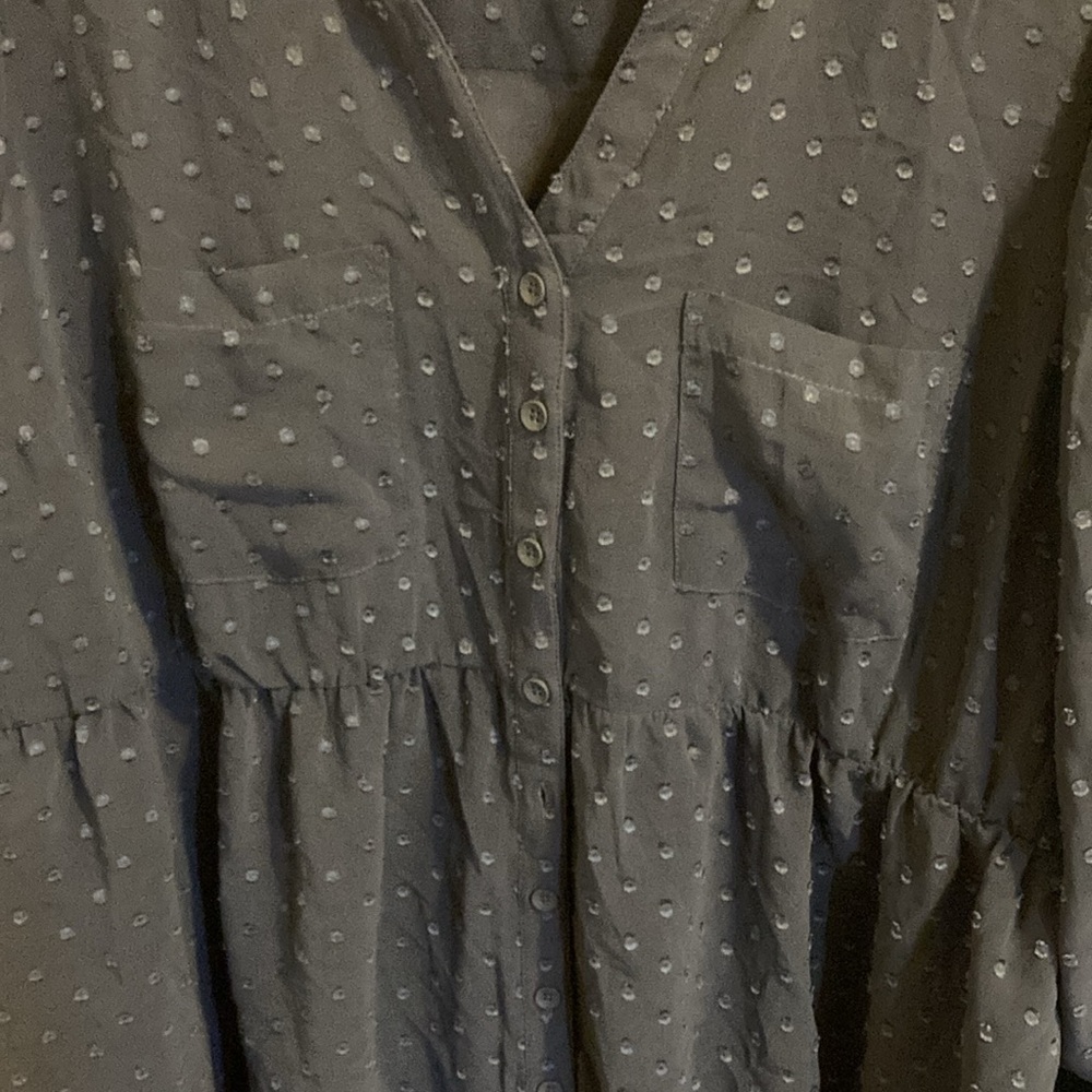 Chiffon High-Low Top - Picture 2 of 3